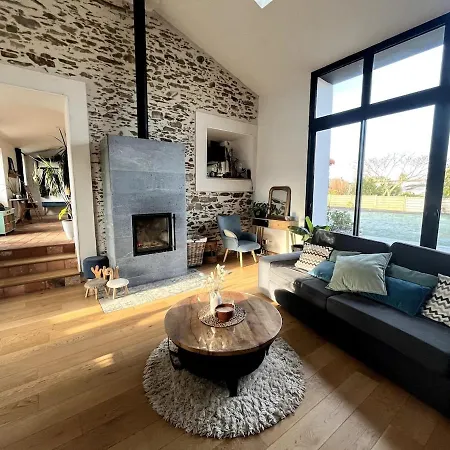 Prázdninový dům Divatte, Belle Maison 8 Pers En Bord De Loire